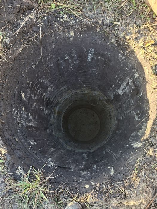 Установка для копання криниць.Електро бурова