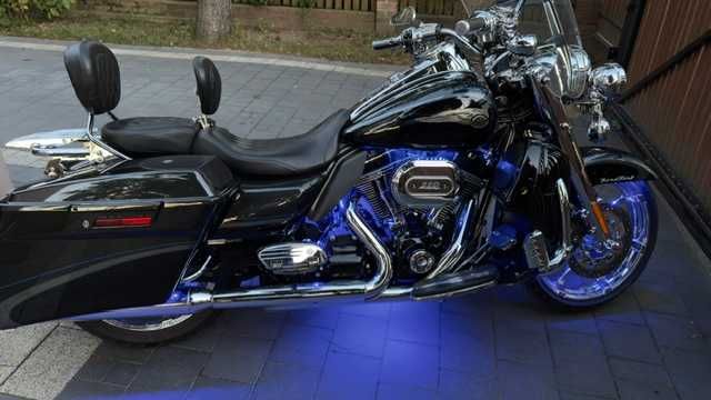 Harley Road King CVO Limited 2013