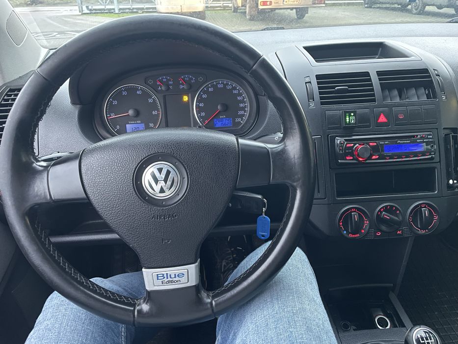 Volkswagen Polo 1.4 MPI 2008r