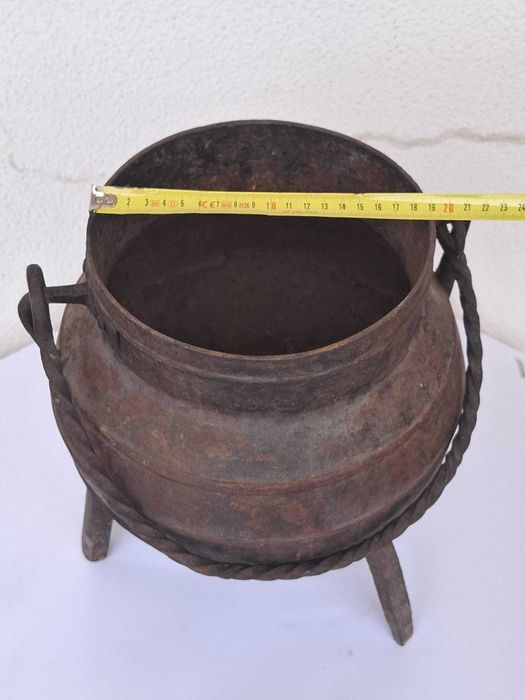 pote em ferro fundido para cozinhar