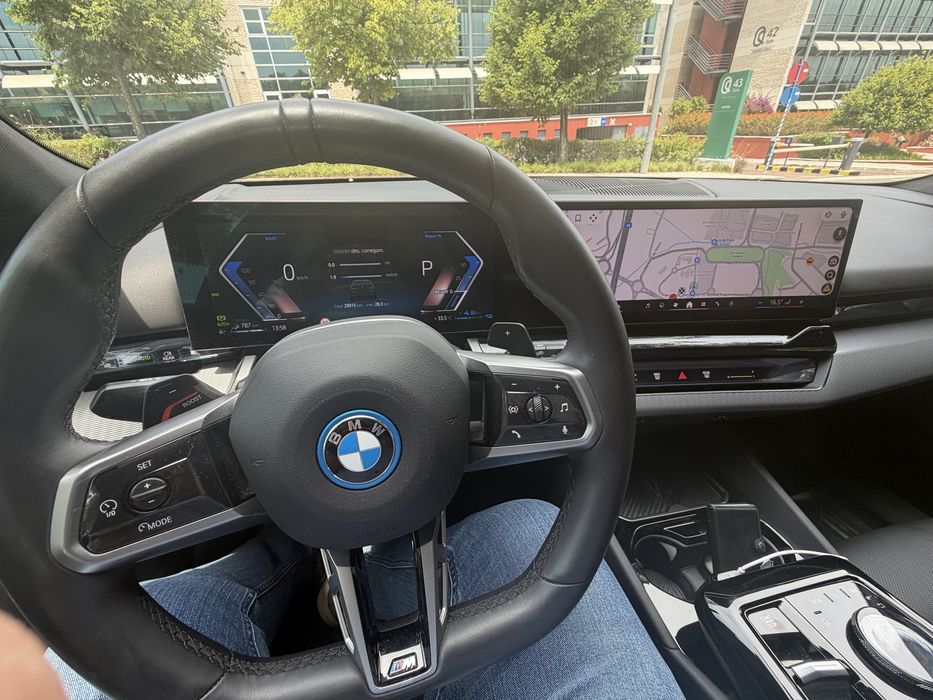 BMW 530e Touring