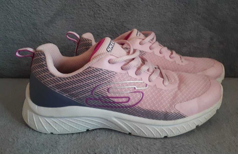 Кросівки Skechers (36р.)