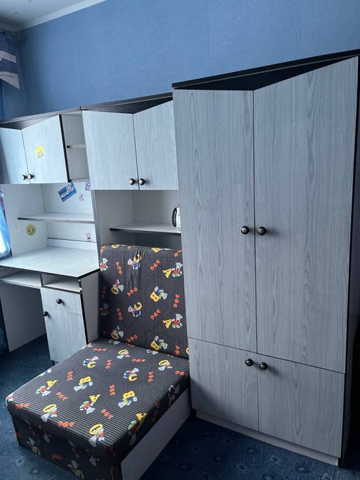 Комплект меблів для дитячої