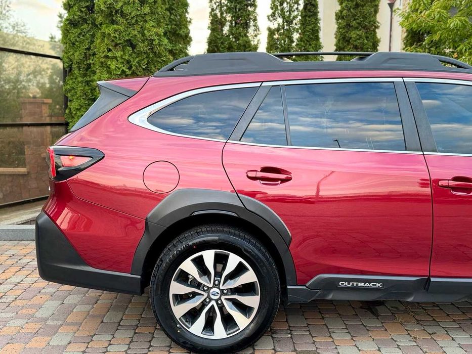 Продам Subaru Outback 2022