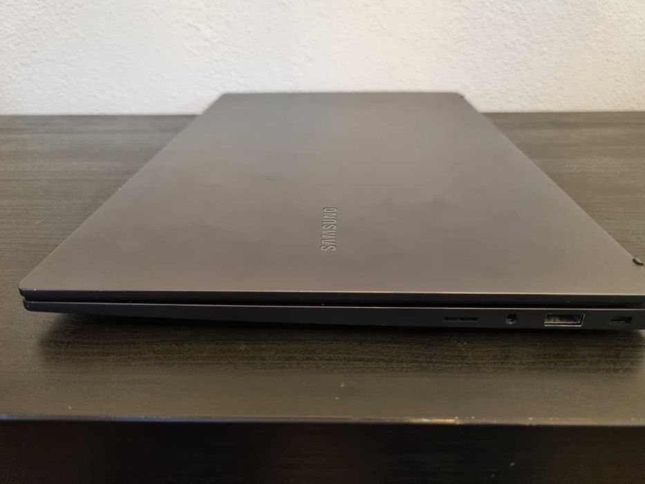 Samsung Galaxy Book4 i5‑1335U até 4,6GHZ - 16GB - NVMe 512GB - 15.6"