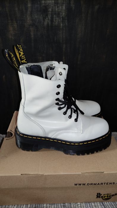 Białe Glany Dr.Martens Jadon rozmiar 39