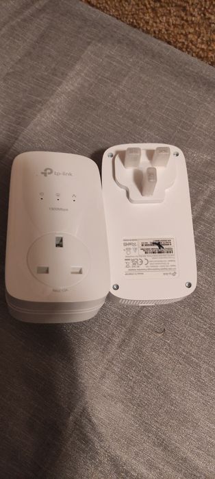 Гибритний адаптер tp link