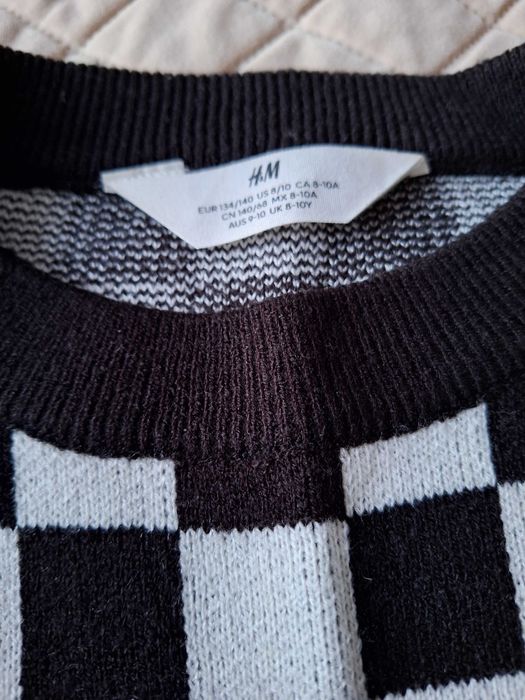 H&M sweter w szachownicę r.134/140