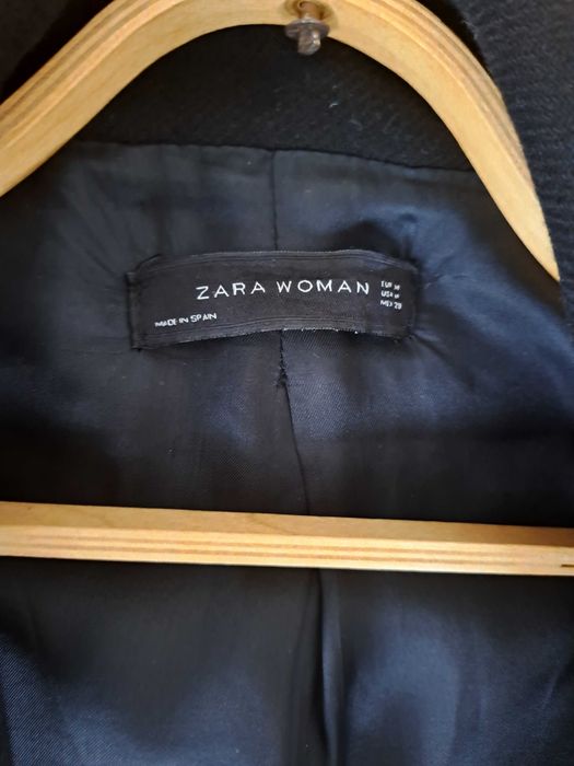 Пальто ZARA демісезон