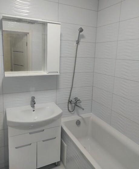 Новобудова в світлих тонах! Забудовник Рауш. 44м2