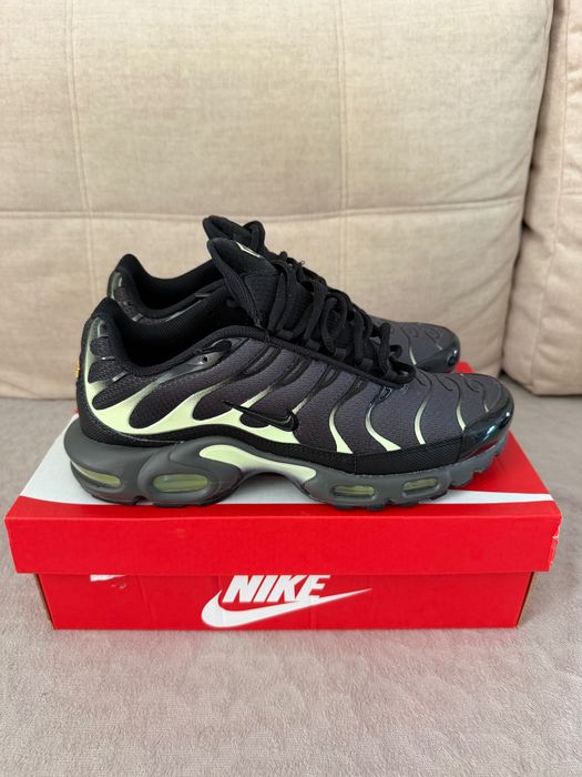 Кросівки Nike Air Max Plus
