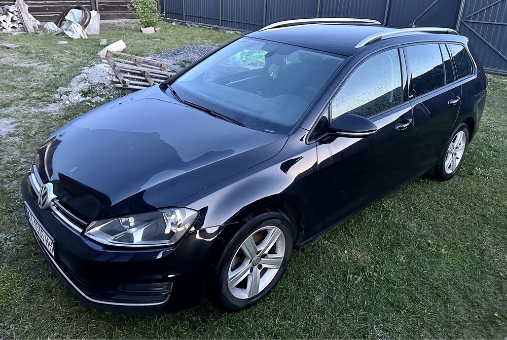 Продам Volkswagen Golf 7 2.0 TDI Allstar 2016 року.