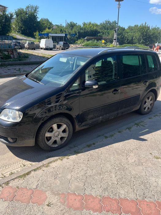 Продам vw touran 1,9 tdi