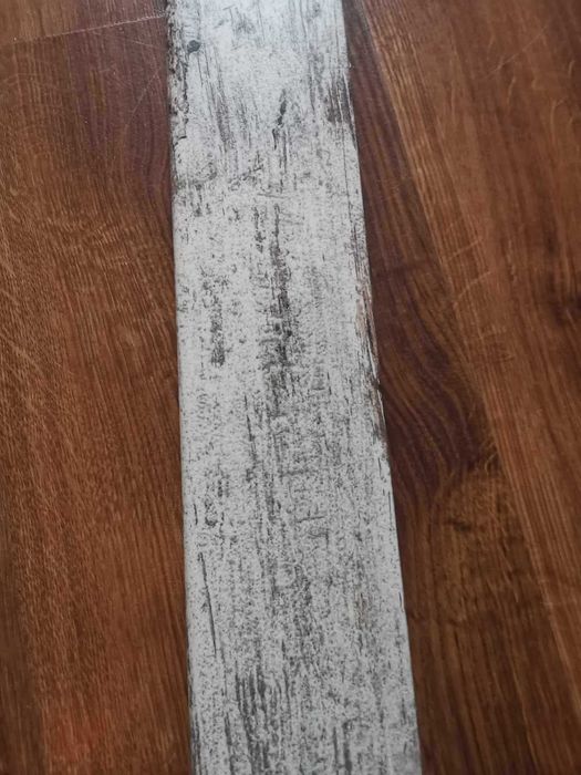 Listwy przypodłogowe