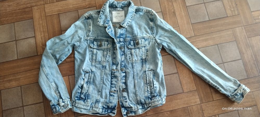 Kurtka damska  jeansowa Cropp M