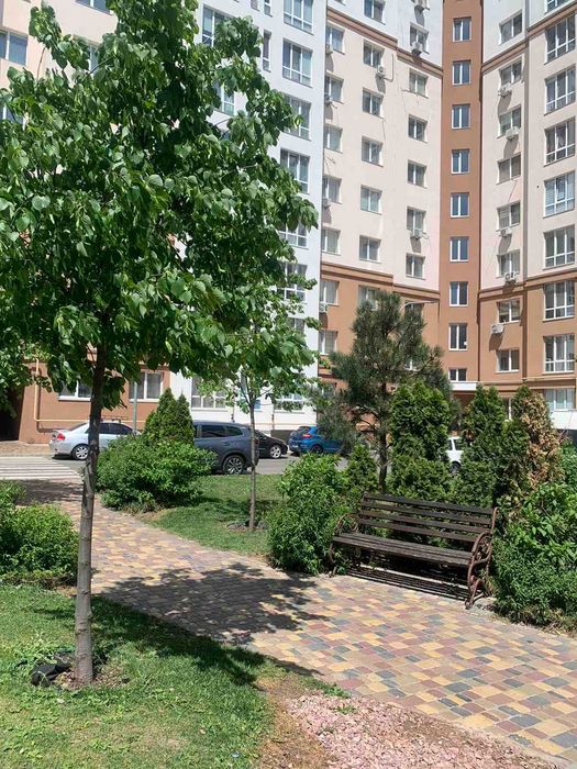Оренда  ОФІС  / СКЛАД  ЖК Львівський Маєток