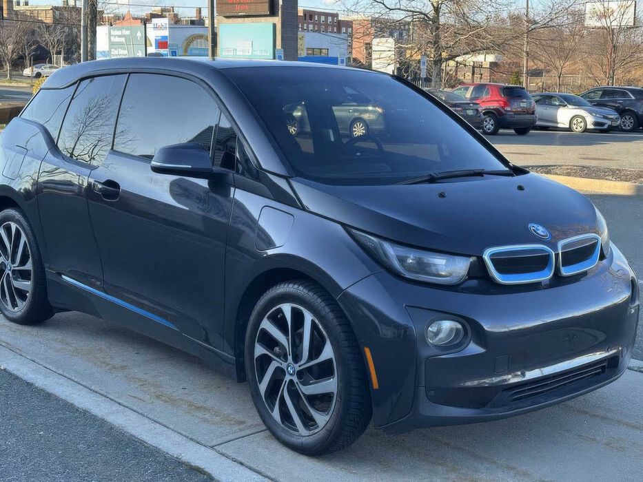 BMW i3      2015