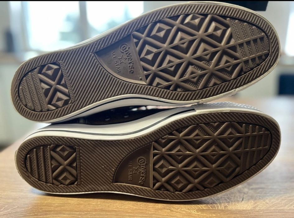 Skórzane Converse Chuck Taylor 46