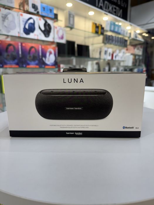 Портативна акустика Harman/Kardon Luna Black (HKLUNABLKEU)