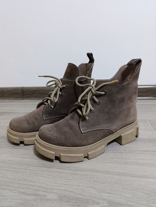 Ботинки коричневі замшеві, розмір 36