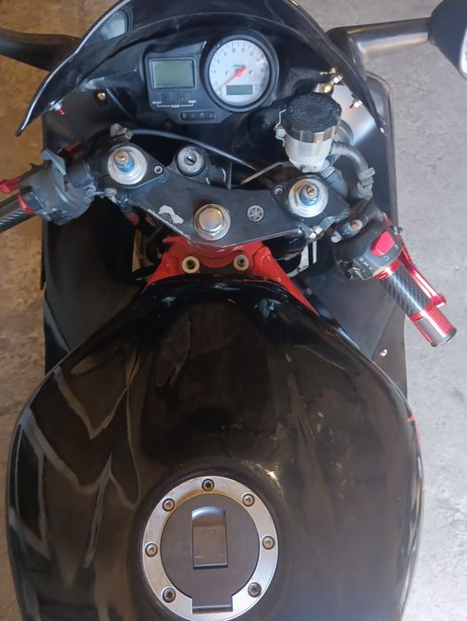 В продаже, Yamaha R 6.