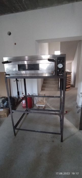 Стелаж , стойка , подставка под пицца печь