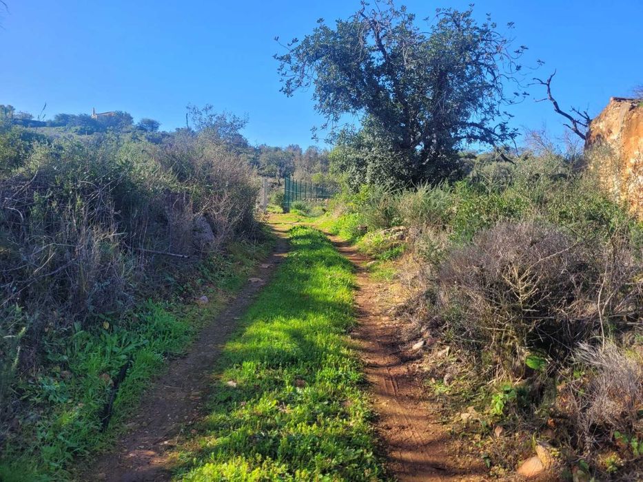Terreno Estratégico p/ Estaleiro de Obras