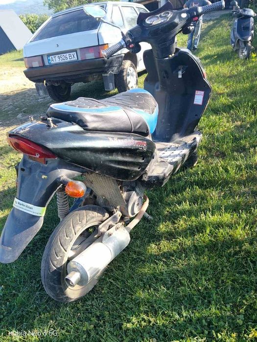 Продам Скутер на ходу