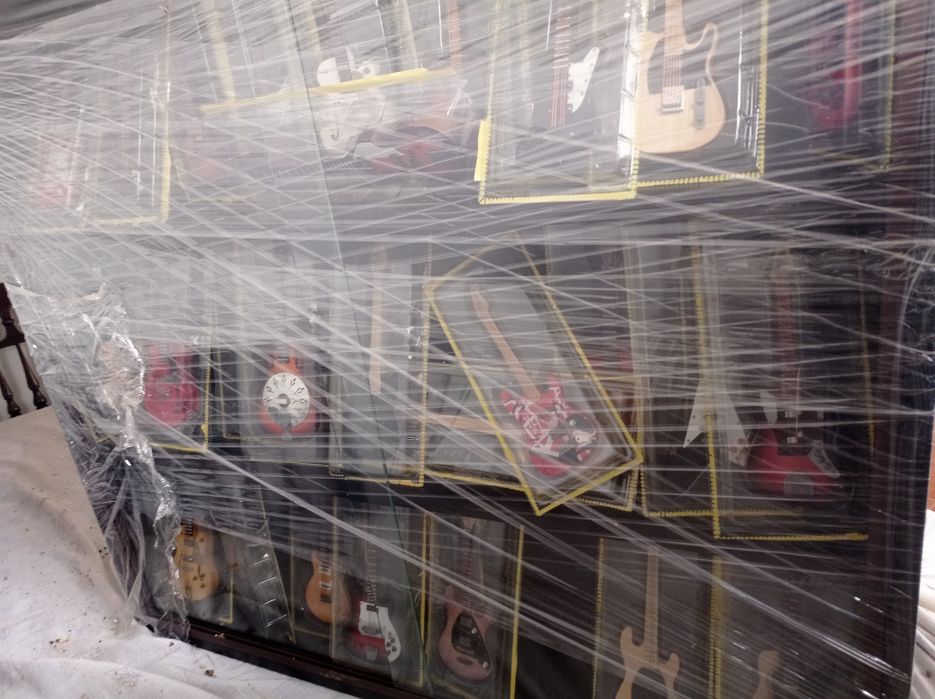 Guitarras miniatura - colecção completa com miniaturas e livros...