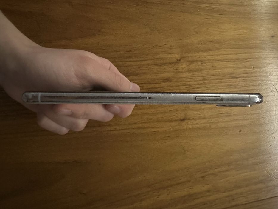 Iphone xs max 64gb + 5 etui