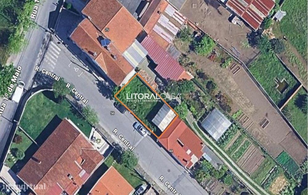 Terreno com 18 metros de frente