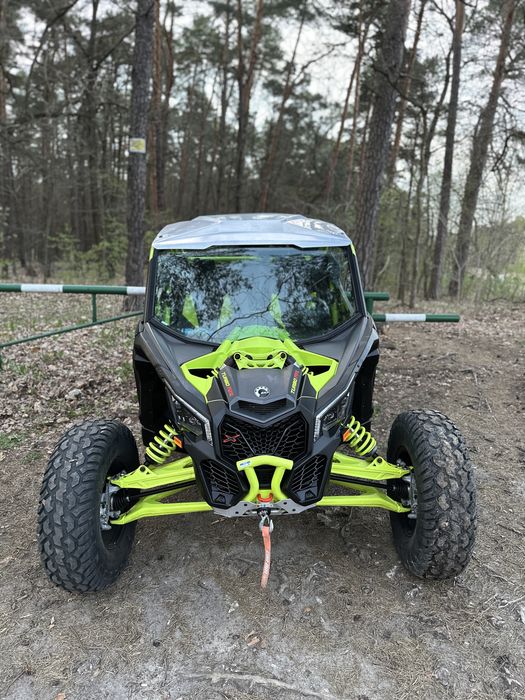Zarejstrowany Can-Am Maverick x3 X-MR/ X-RS