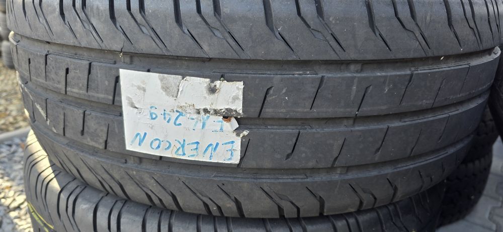 235 65 16с шини Continental