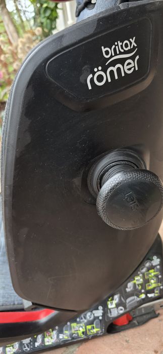 Fotelik samochodowy Britax Romer Advsnsafix IV R