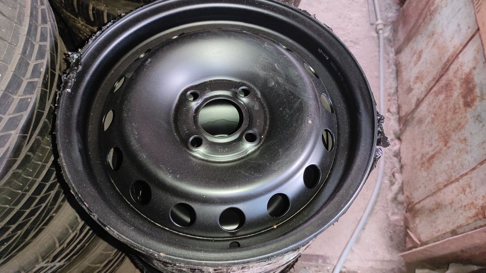 Диски Рено Логан R14/4×100/5.5J/ET-50/ЦО 60.1мм; з Німеччини; лишилося 2 шт !!
