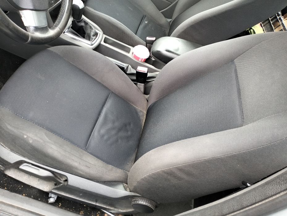 Fotele Focus MK2 Hatchback 5D ladne