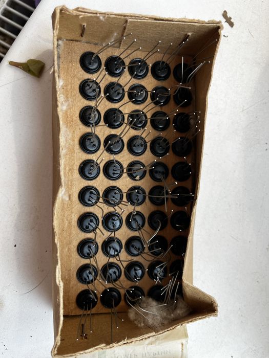 Транзисторы П416а