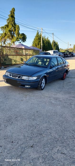 Para peças Saab 9-3 2.2TiD ano2000 vendo em mãos e envio por encomenda