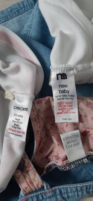 Sukienka jeansowa NEXT + dwie bluzeczki, rozmiar 62, 0-3 miesięcy