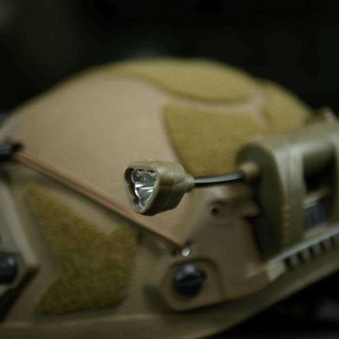 ‼️Тактичний ліхтар на шолом чи каска червоне зелене освітлення‼️