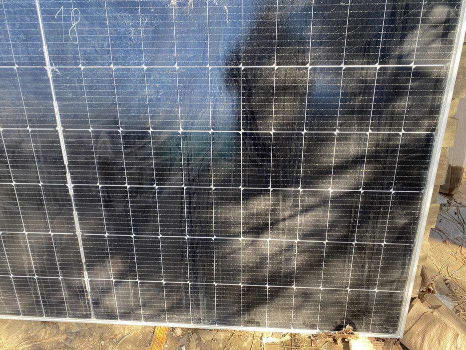 Продам солнечные панели 585 ватт