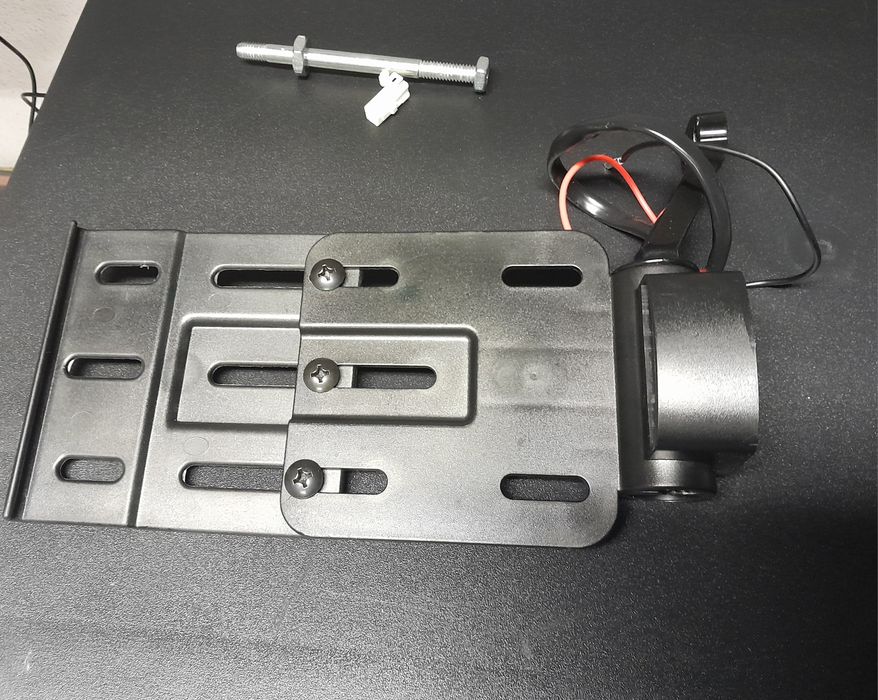 Suporye de matricula lateral Harley 883