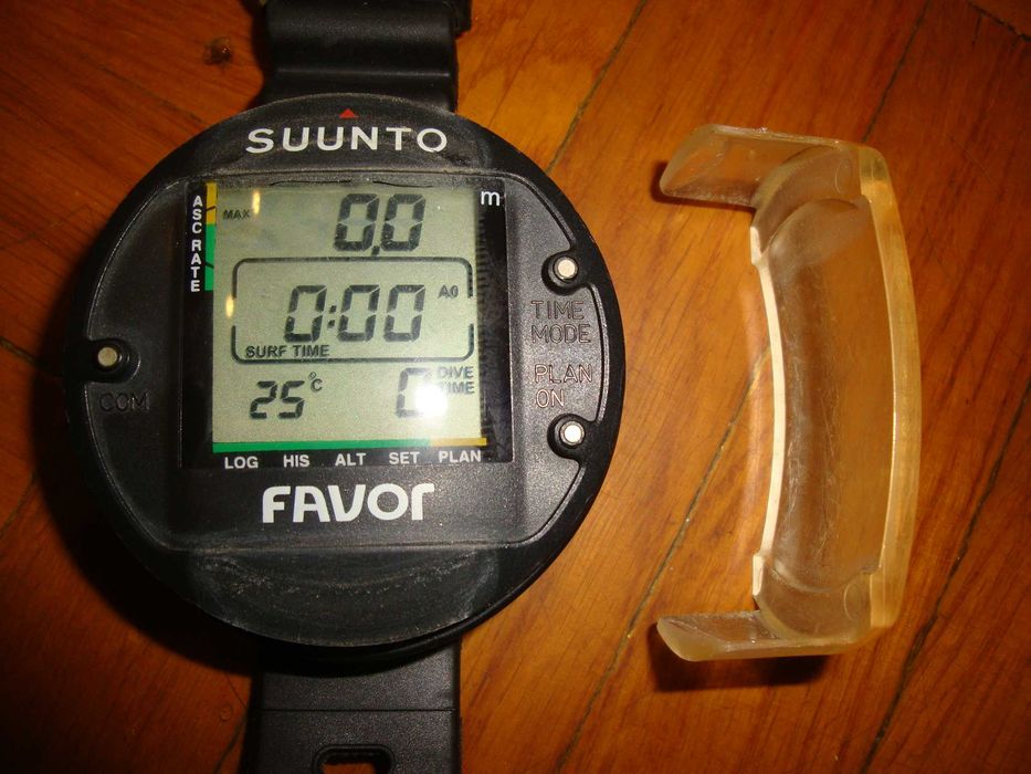 Дайв компьютер НОВАЯ БАТАРЕЯ ! SUUNTO FAVOR ( Финляндия )