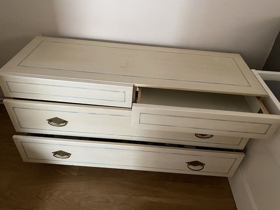 Komoda vintage z 4 szufladami