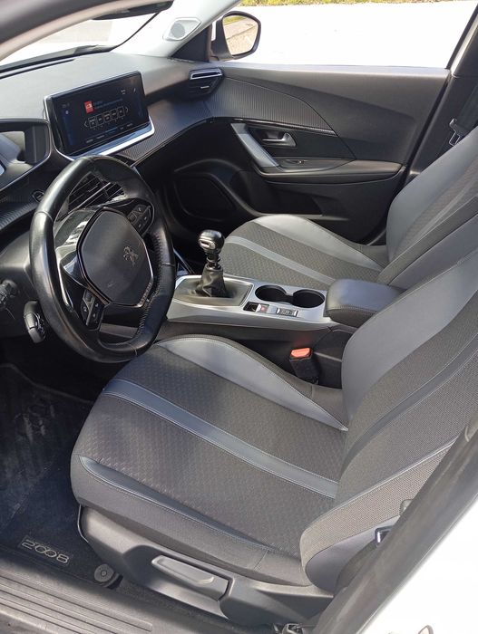Peugeot 2008 allure pack 1.5 blueHDI
