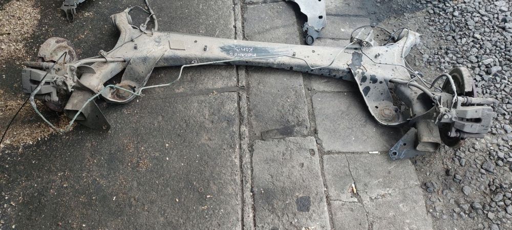 RENAULT MEGANE II KOMBI OŚ TYLNA BELKA ZAWIESZENIA