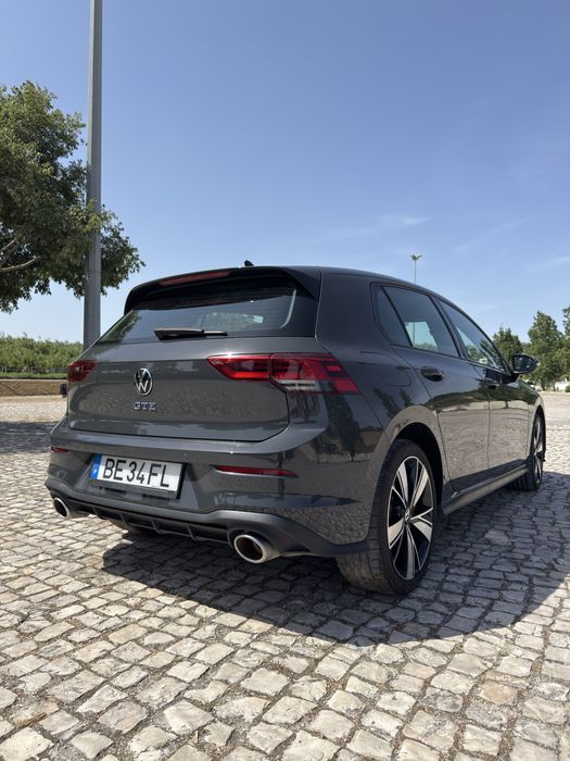 VW Golf GTE- Hybrid Plug-in (50km autonomia real)