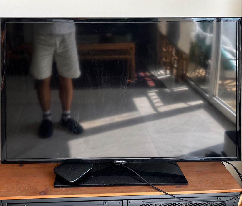 TV Samsung 46” LED Full HD – Modelo UE46F5000