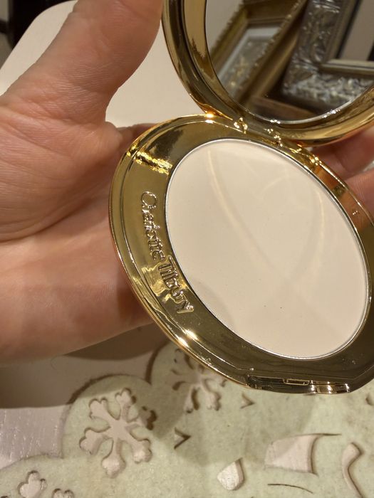 Пудра charlotte tilbury fair