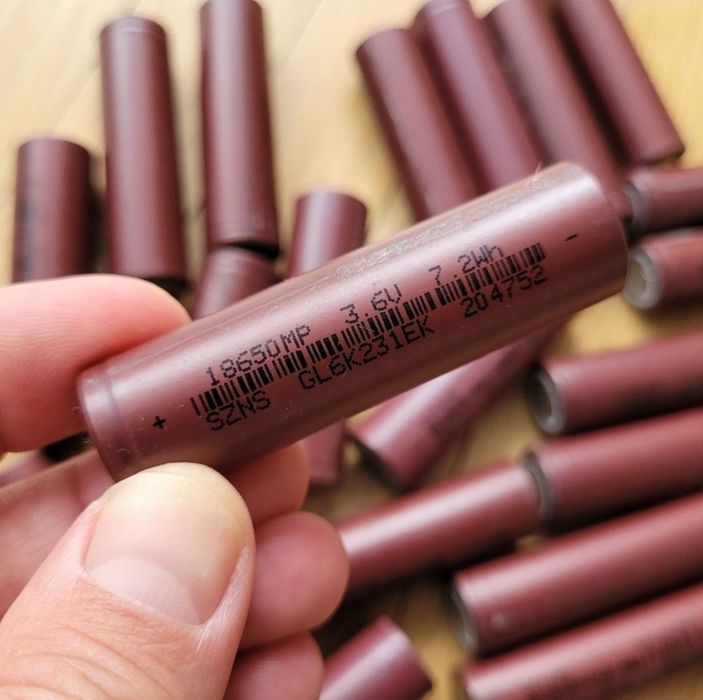 Akumulator 18650 7.2Wh 2sztuki
Akumulator z rozpakietowania baterii z